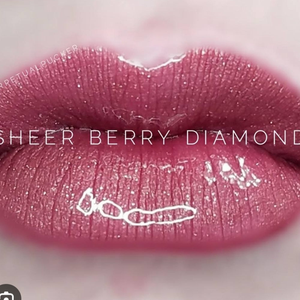 SeneGence Sheer Berry Diamond Lipstick - Picture 2 of 6